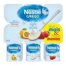Iogurte Grego Nestle band/Morango e Maracujá 540g